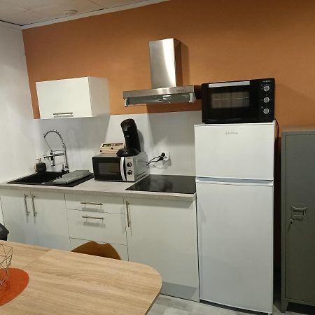 L'Annexe De L'Usine Logement Moderne De Campagne Saint-Quentin-Lamotte-Croix-au-Bailly المظهر الخارجي الصورة