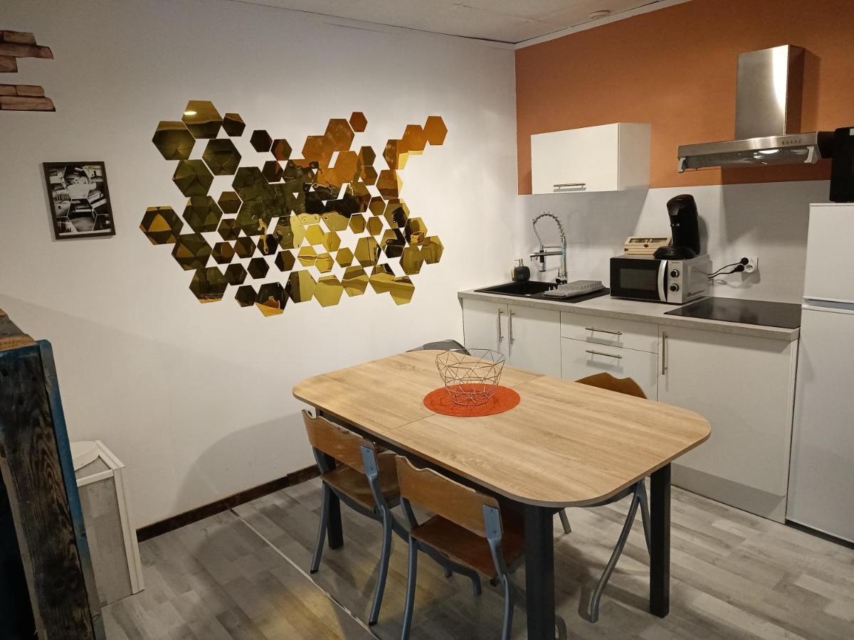 L'Annexe De L'Usine Logement Moderne De Campagne Saint-Quentin-Lamotte-Croix-au-Bailly المظهر الخارجي الصورة