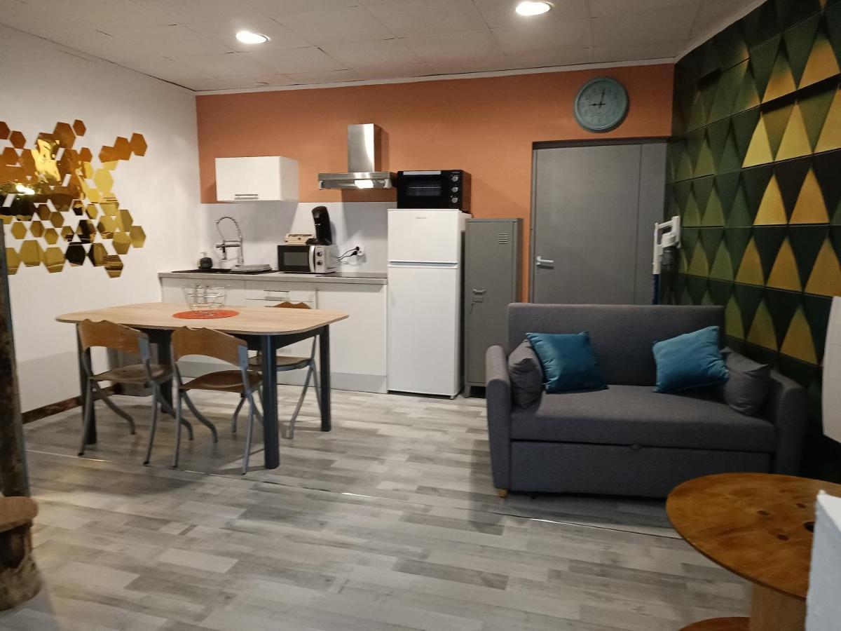 L'Annexe De L'Usine Logement Moderne De Campagne Saint-Quentin-Lamotte-Croix-au-Bailly المظهر الخارجي الصورة